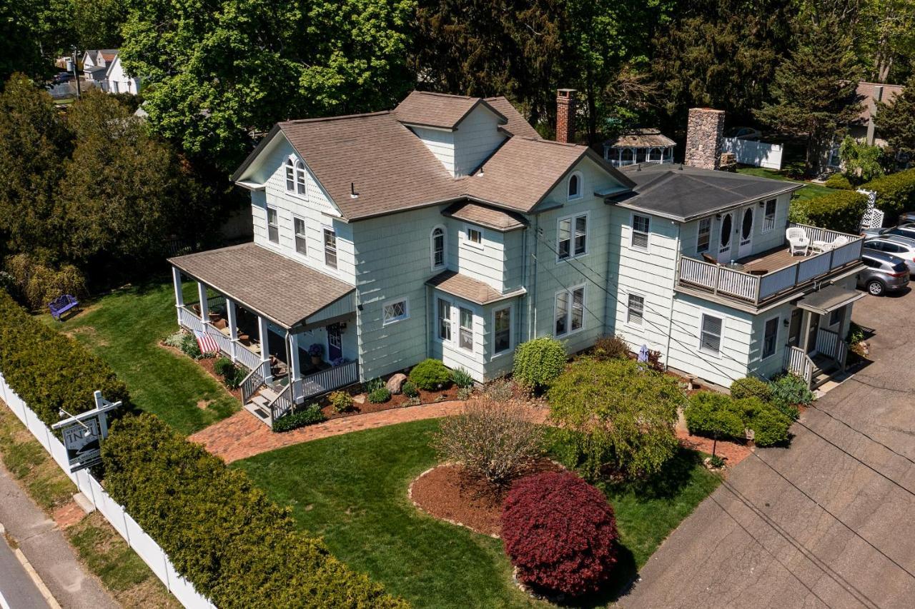 Westbrook Inn Bed And Breakfast Exterior photo